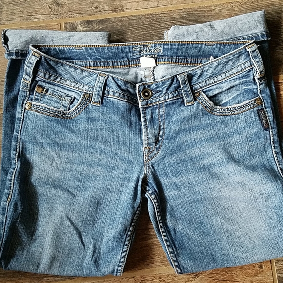 SILVER Capris - Picture 4 of 8